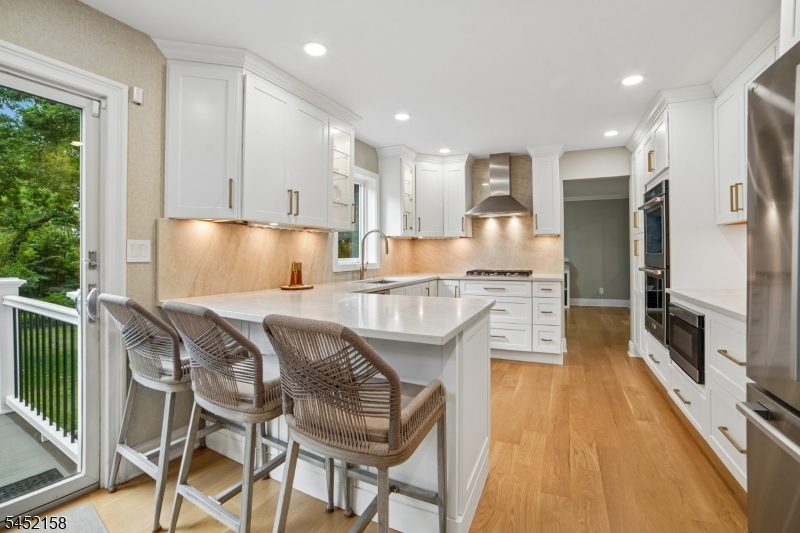 69 N Hillside Avenue Livingston NJ 07039