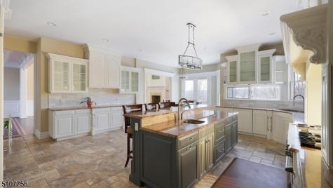 89 Knollwood Drive Watchung NJ 07069