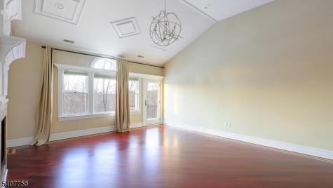 89 Knollwood Drive Watchung NJ 07069