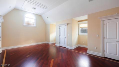 89 Knollwood Drive Watchung NJ 07069