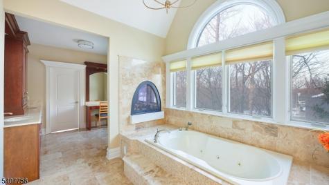 89 Knollwood Drive Watchung NJ 07069