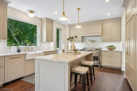 150 Gordonhurst Avenue Montclair NJ 07043
