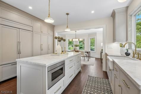 150 Gordonhurst Avenue Montclair NJ 07043