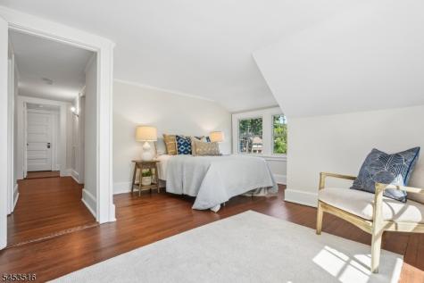 150 Gordonhurst Avenue Montclair NJ 07043