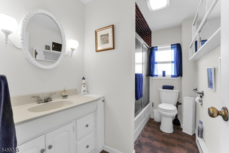 212 Gordon Avenue Totowa NJ 07512