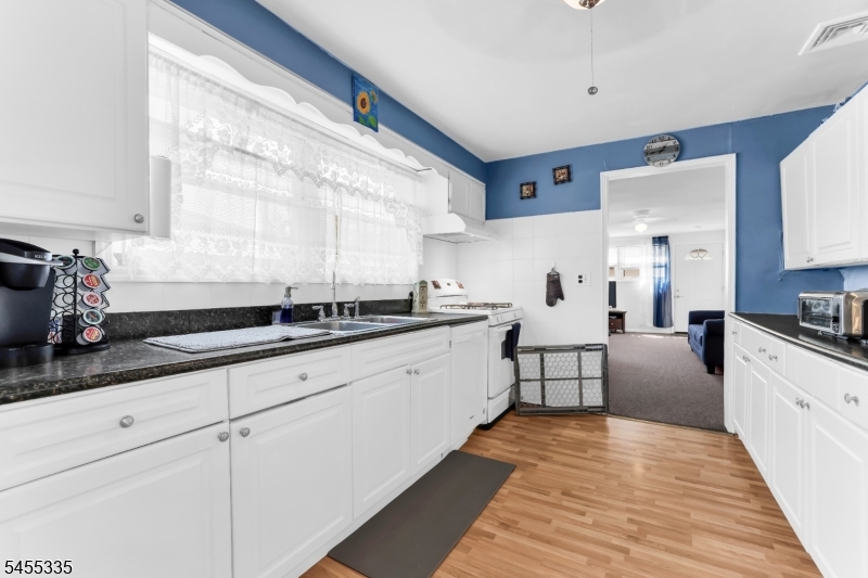 212 Gordon Avenue Totowa NJ 07512