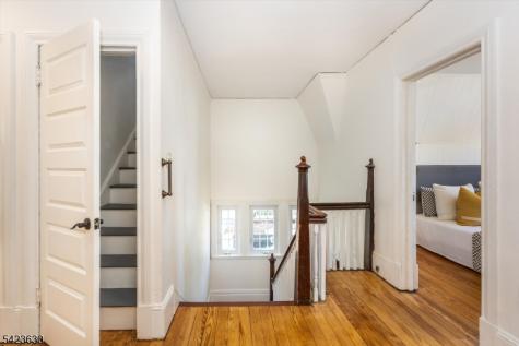 39 Draper Terrace Montclair NJ 07042