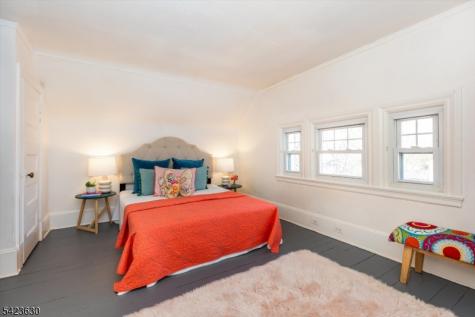 39 Draper Terrace Montclair NJ 07042