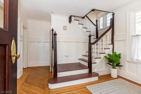 39 Draper Terrace Montclair NJ 07042