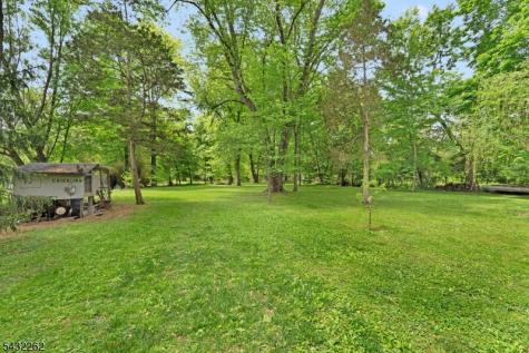 36 Gates Road Franklin NJ 08873