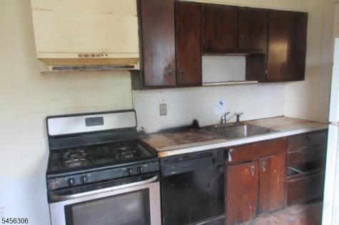 11 Belmont Street Englewood NJ 07631