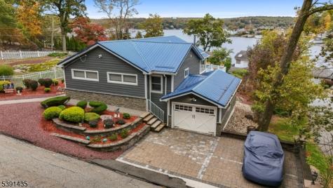 64 Ithanell Road Hopatcong NJ 07843