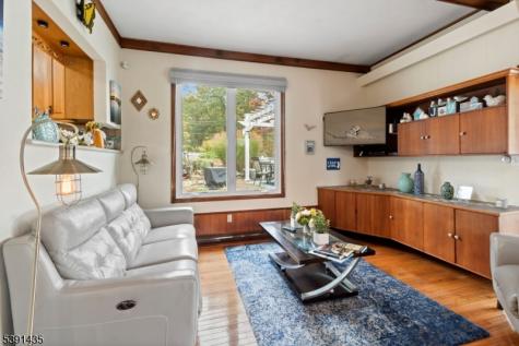 64 Ithanell Road Hopatcong NJ 07843