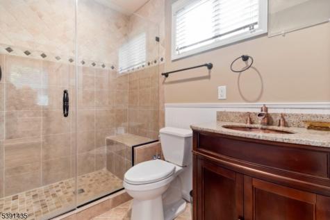 64 Ithanell Road Hopatcong NJ 07843