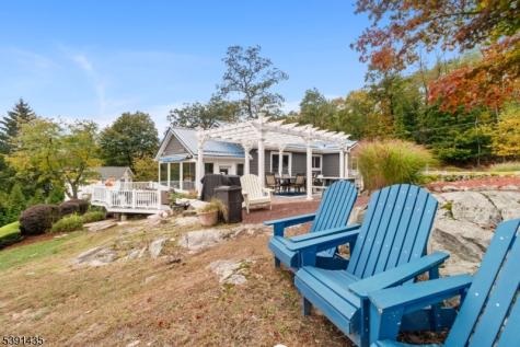 64 Ithanell Road Hopatcong NJ 07843