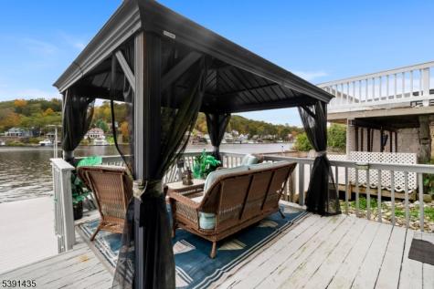 64 Ithanell Road Hopatcong NJ 07843