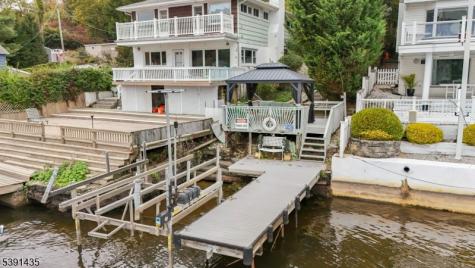64 Ithanell Road Hopatcong NJ 07843