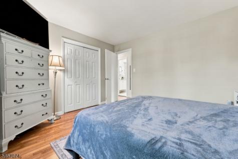91 Laurel Street Ridgefield Park Village NJ 07660