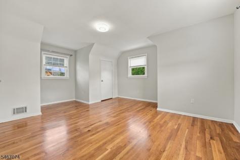 91 Laurel Street Ridgefield Park Village NJ 07660