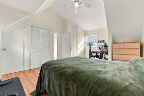 91 Laurel Street Ridgefield Park Village NJ 07660