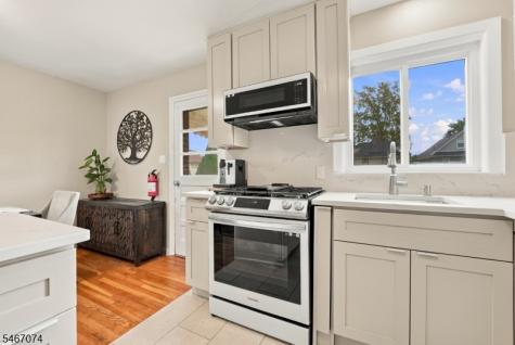 91 Laurel Street Ridgefield Park Village NJ 07660