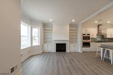 142 Passaic Avenue Roseland NJ 07068