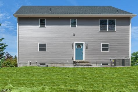 142 Passaic Avenue Roseland NJ 07068