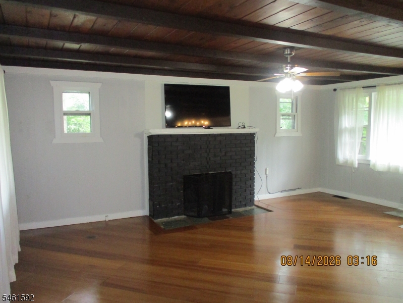 4 Mohawk Trail Hopatcong NJ 07821