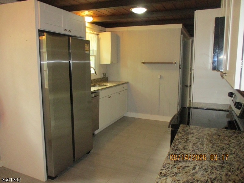 4 Mohawk Trail Hopatcong NJ 07821