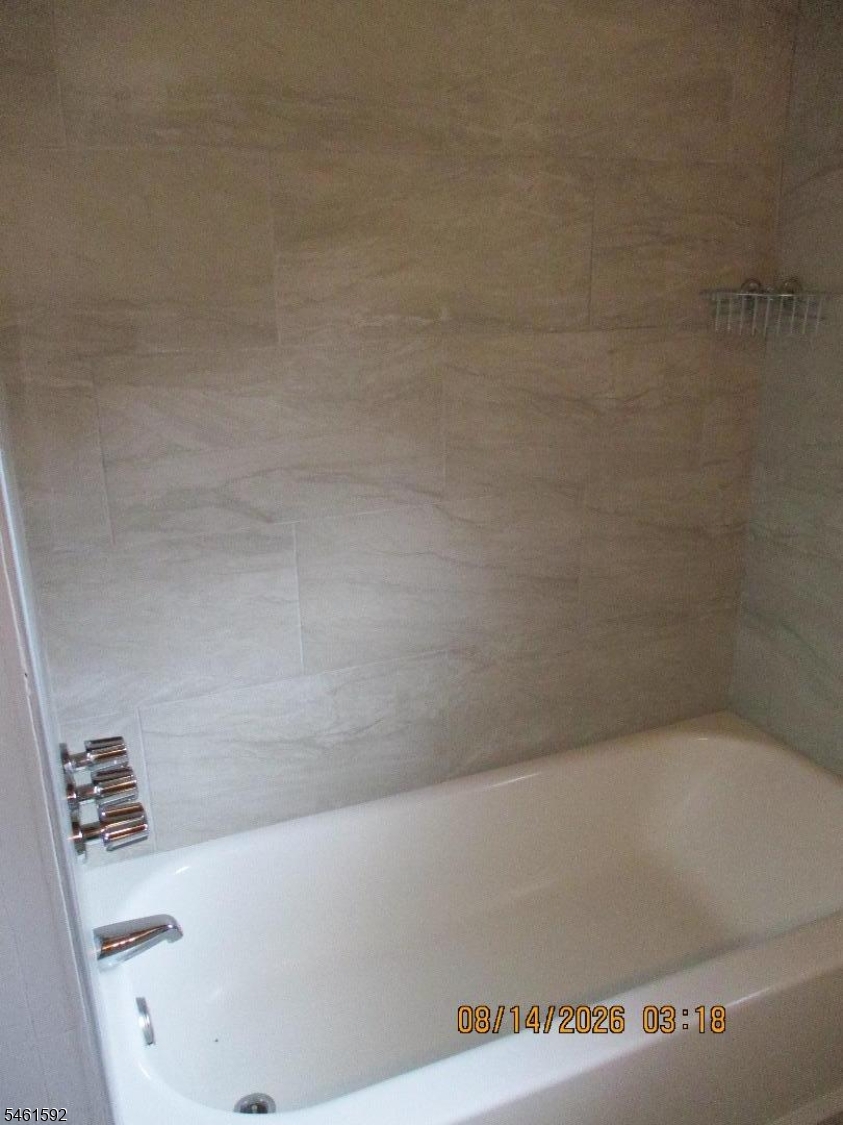 4 Mohawk Trail Hopatcong NJ 07821