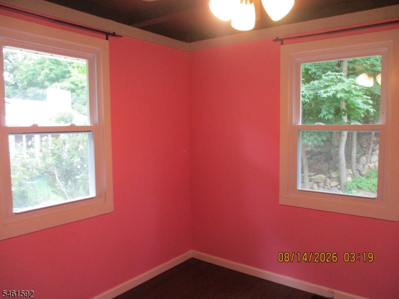 4 Mohawk Trail Hopatcong NJ 07821