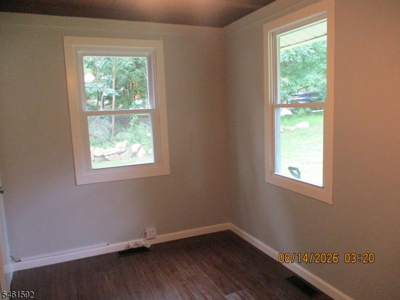 4 Mohawk Trail Hopatcong NJ 07821