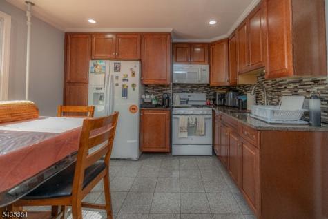 601 Main Street Sayreville NJ 08872
