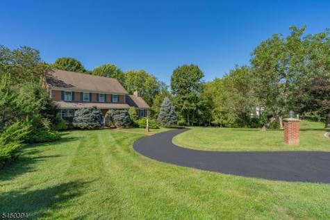 111 Carriage Hill Way Branchburg NJ 08853