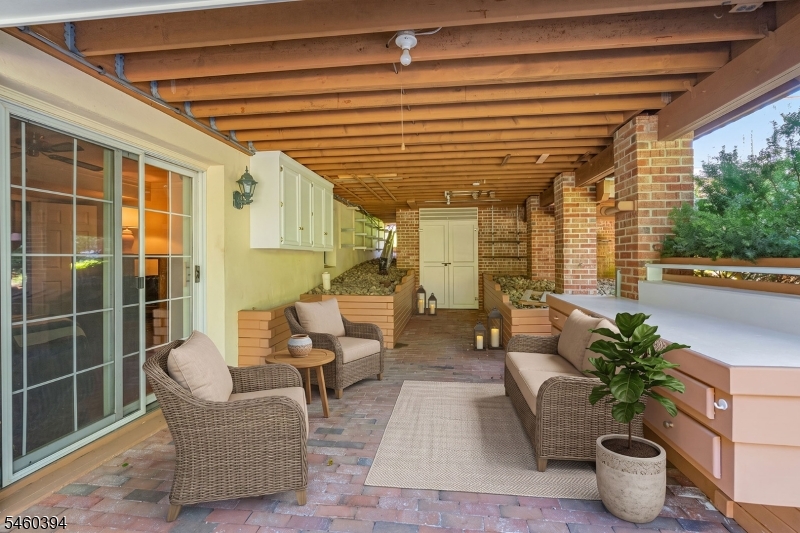 111 Carriage Hill Way Branchburg NJ 08853