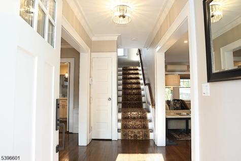 58 Cambridge Road Montclair NJ 07042