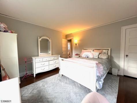 58 Cambridge Road Montclair NJ 07042