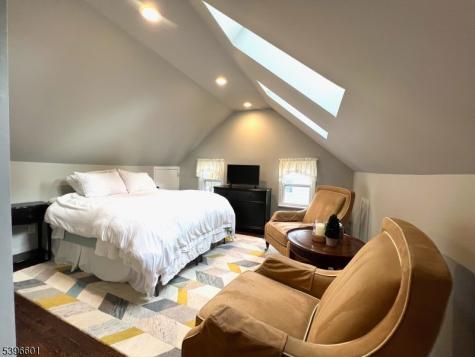 58 Cambridge Road Montclair NJ 07042