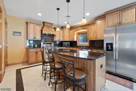 431 Locust Avenue Garwood NJ 07027