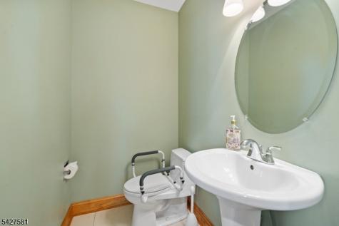 431 Locust Avenue Garwood NJ 07027