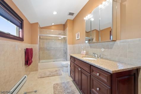 431 Locust Avenue Garwood NJ 07027