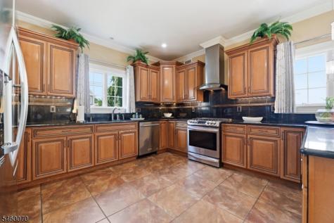 156 Boulevard Kenilworth NJ 07033
