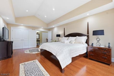 156 Boulevard Kenilworth NJ 07033