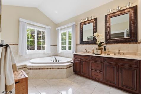 156 Boulevard Kenilworth NJ 07033