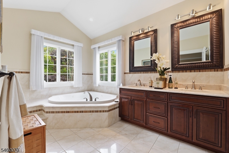 156 Boulevard Kenilworth NJ 07033