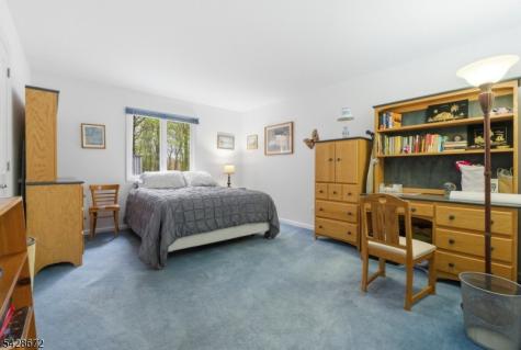 241 Hillside Avenue Roxbury NJ 07836