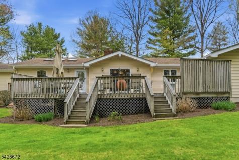 241 Hillside Avenue Roxbury NJ 07836