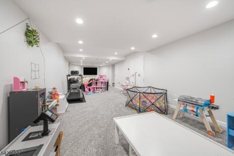 17 Masar Road Montville NJ 07045