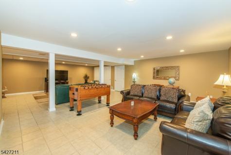39 Winchester Terrace Randolph NJ 07869