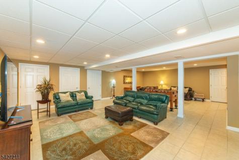 39 Winchester Terrace Randolph NJ 07869